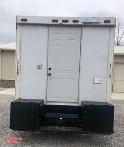 Used Chevrolet G30 Basic Food Vending Truck / Empty Concession Truck