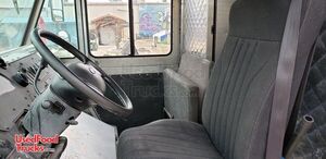 Preowned - 2003 Chevrolet Express All-Purpose Food Truck