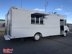 8' x 22' Chevy Food Truck