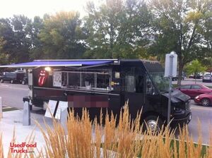 Freightliner Mobile Kitchen Food Truck