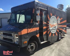 Ready to Use Chevrolet P90 Food Truck / Mobile Kitchen with Pro Fire System