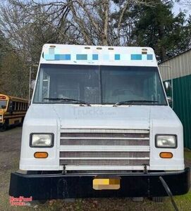 2001 - Freightliner Diesel Step Van Food Truck | Mobile Kitchen Unit