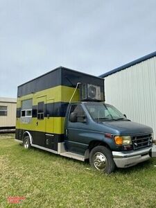 Clean and Appealing - 2003 Ford Econoline All-Purpose Food Truck