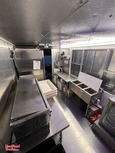 AWESOME LOADED 2009 22' Workhorse Diesel Wood-Fired Pizza Food Truck | Mobile Pizzeria