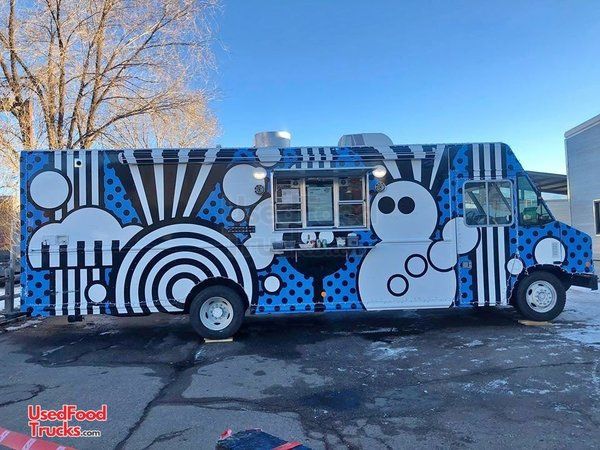 Ready for Business 2018 Ford 22' Step Van Kitchen Food Truck