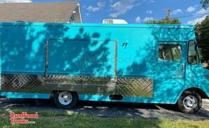 Ready for Action Chevrolet Step Van Street Food Truck / Used Mobile Kitchen
