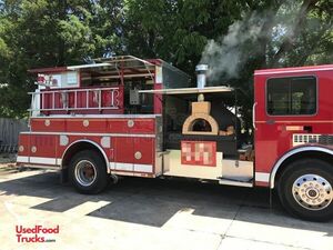 Inspected Spartan Wood-Fired Pizza Fire Truck / Certified Mobile Pizzeria