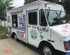 10' Chevrolet P30 Ice Cream Truck / Mobile Ice Cream Shop