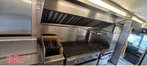 Low Mileage - 2008 24' Ford E450 Food Truck | Mobile Street Vending Unit