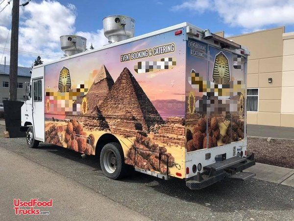 Low Mileage 27' GMC Step Van Food Truck / Used Mobile Kitchen Unit