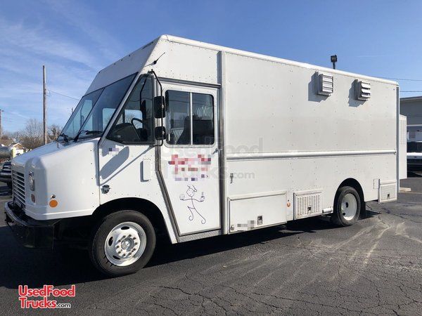 Turnkey Ready  2016 Ford F550 Mobile Kitchen Food Truck