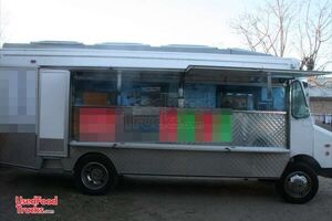 1995 / 2001 24' GMC Lunch Truck