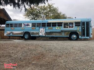 Low Mileage Massive 42' Bluebird Bus Diesel Food Vending Truck / Bustaurant