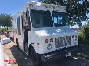 Well Maintained -  Step Van Mobile Street Food Unit/ Kitchen Food Truck with Pro-Fire