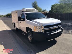 2010 Chevy Lunch / Canteen Truck