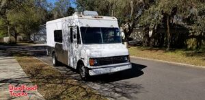 Inspected 2000 GMC P30 Step Van 25' Kitchen Food Truck for Completion
