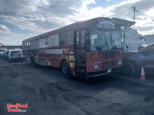 Fully-Equipped 2006 Blue Bird 35' Kitchen and Catering Bustaurant
