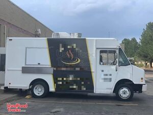 14' Freightliner MT45 Diesel Food Truck / Commercial Mobile Kitchen