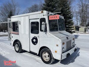 Cute and Compact 5' x 10' GMC Coffee & Beverage Truck