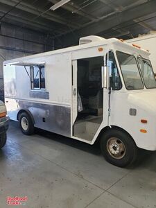 22' Chevrolet Grumman Olson Coffee Truck / Mobile Barista Rolling Cafe