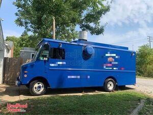 GMC P30 Step Van Food Truck / Used Mobile Kitchen Condition