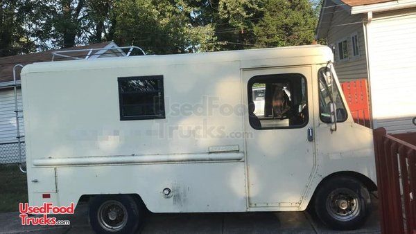Great Running Chevrolet PS2 Step Van Food Truck / Used Mobile Kitchen