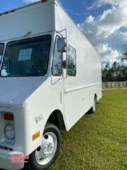 Clean - Chevrolet P30 All-Purpose Food Truck | Mobile Food Unit