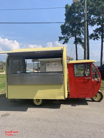 Never Used Battery-Operated 2018 Electric Mini Food Truck Concession Vehicle