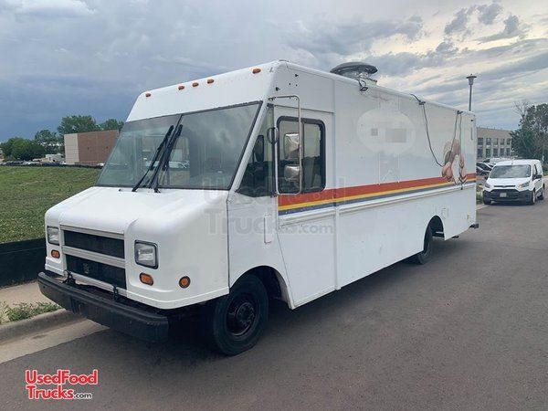 Chevrolet P30 Mobile Kitchen Food Truck with Pro Fire Suppression System