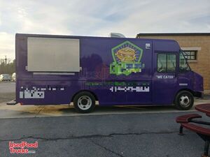2006 - 26' Chevrolet Workhorse Mobile Kitchen Food Truck