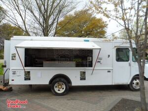 Chevy P32 Food Truck
