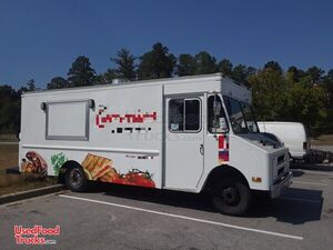 Versatile Chevrolet P-30 Diesel Step Van Mobile Kitchen Food Truck
