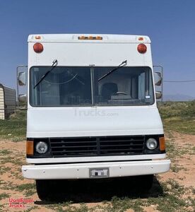Used - 1995 GMC All-Purpose Food Truck | Mobile Food Unit
