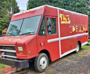 2001 Freightliner Diesel Step Van Food Truck / Mobile Kitchen