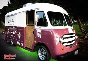 1963 - 20' P100 Vintage Restored Chevy Wine Shop on Wheels /Beverage Truck
