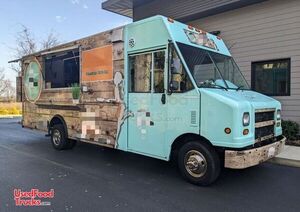 LOADED Ford 2006 Commercial Grade Perfect Chef's Dream Mobile Kitchen Food Truck