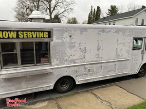 25' Chevy Grumman Olson P30 Diesel Step Van Food Vending Truck Mobile Kitchen