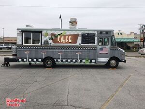 Gorgeous 24' Grumman Olson P3500 Commercial Food Truck / Profession Mobile Kitchen
