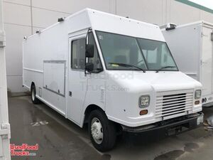 Ready-To-Outfit 2017 Ford F59 20' Step Van All-Purpose Food Truck