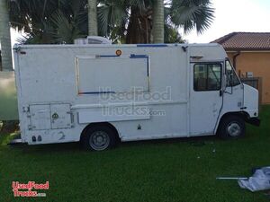 Ready to Work - 2009 International Diesel Step Van Food Truck | Mobile Kitchen Unit