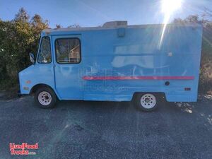 Used Chevrolet P30 Step Van Ice Cream | Soft Serve Truck