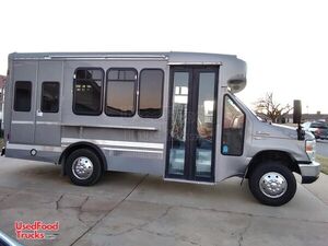 2013 Ford E350 Kitchen on Wheels / Ready for Operation Food Truck