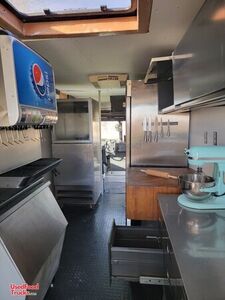 30' Chevrolet Food Truck with 2023 Kitchen Build-Out with Lift Gate