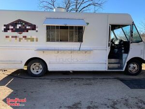 Ready To Go 2001 - 26' Chevrolet Workhorse Food Truck with Pro-Fire Suppression