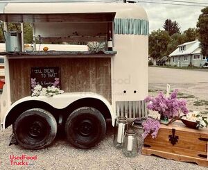 1970 Vintage Renovated Mobile Party Bar Horse Trailer Conversion to Beverage Concession