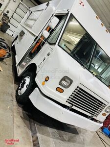 22' 2007 Freightliner MT45 Food Truck with 2023 Kitchen Build-Out