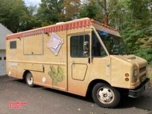 Totally Refurbished and Turnkey 2001 Diesel Chevrolet Workhorse Food Truck