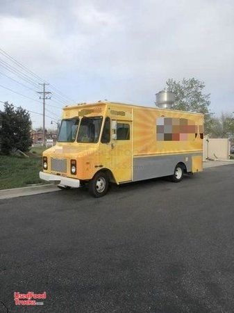 Turnkey Mobile Food Business 23' Chevrolet P30 Loaded Kitchen Food Truck.