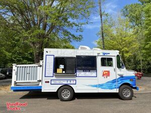 Ford F-350 Grumman Ice Cream Truck | Soft Serve Truck.
