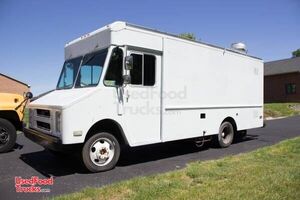 Mobile Kitchen Food Truck.